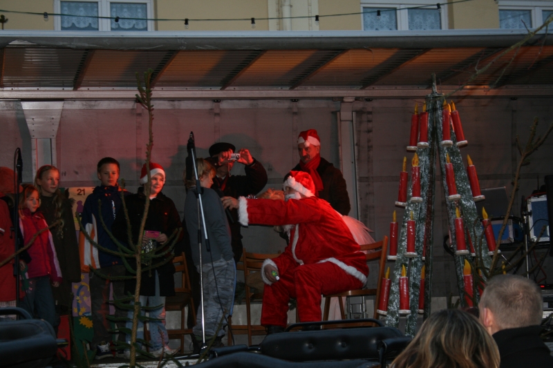 Der gestrige Weihnachtsmarkt auf dem Kröpeliner Markt organisiert vom Verein Freundliche Stadt e.V. wurde ingesamt gut angenommen, d.h. der Marktplatz war gut gefüllt. Die Veranstaltung […]